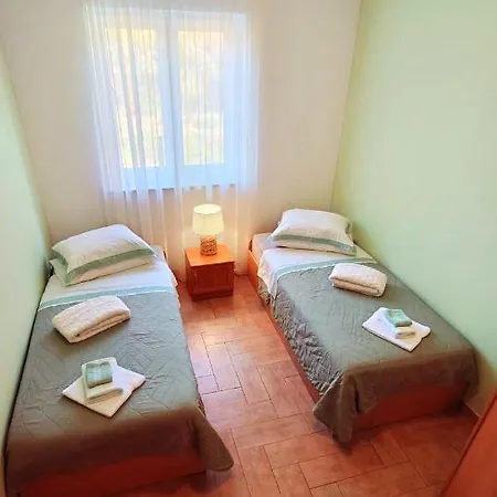 Apartments Lola Rovinj Exterior photo