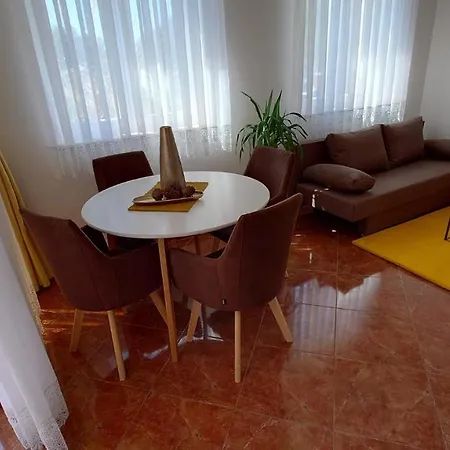 Apartments Lola Rovinj Exterior photo
