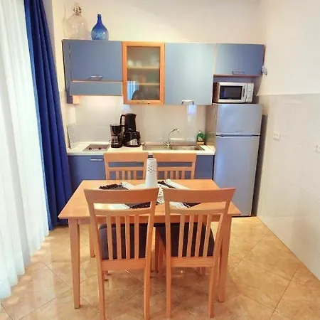 Apartments Lola Rovinj Exterior photo