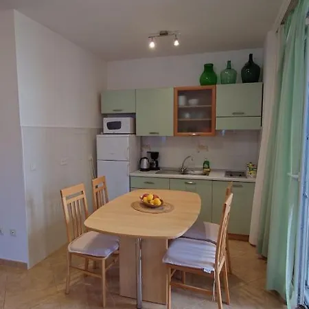 Apartments Lola Rovinj Exterior photo