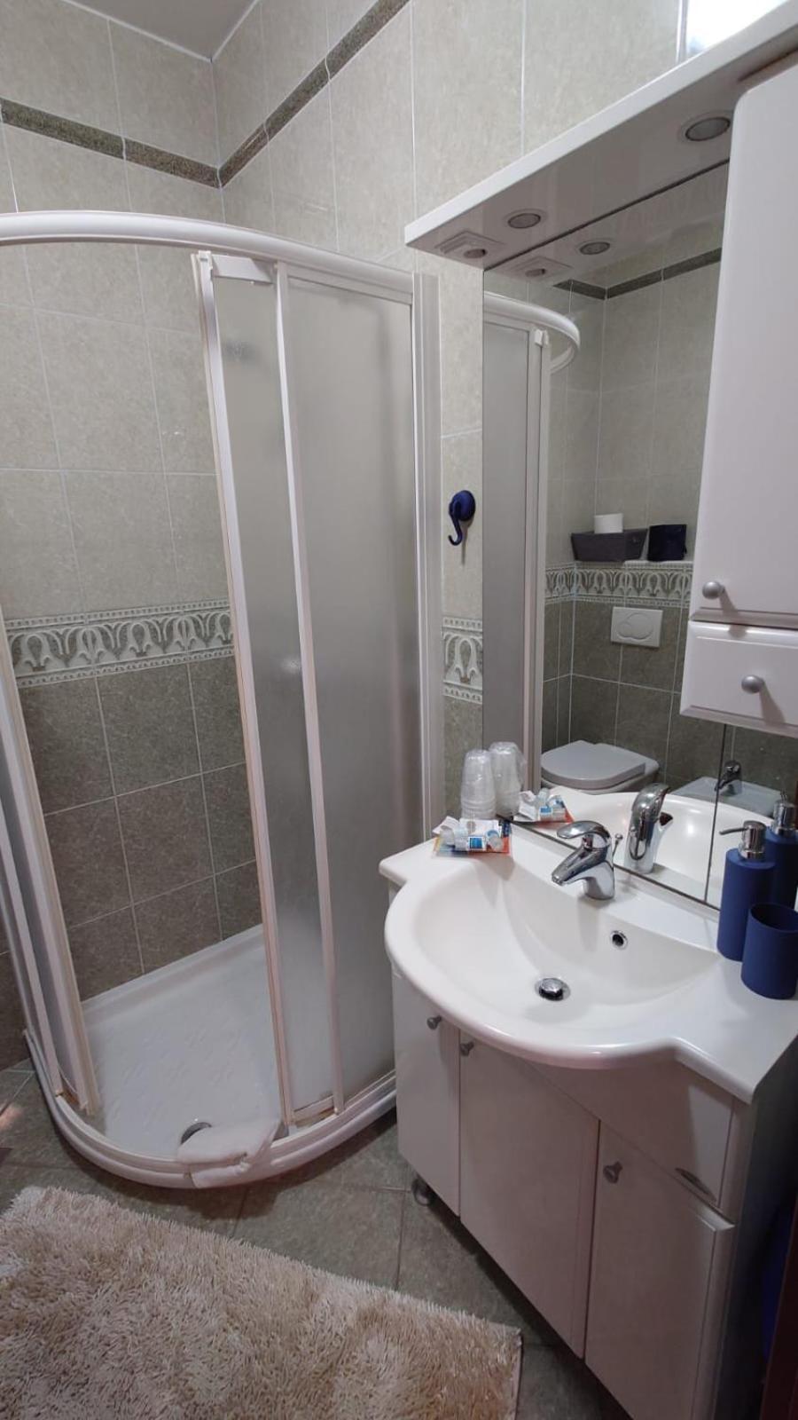 Apartma Lola